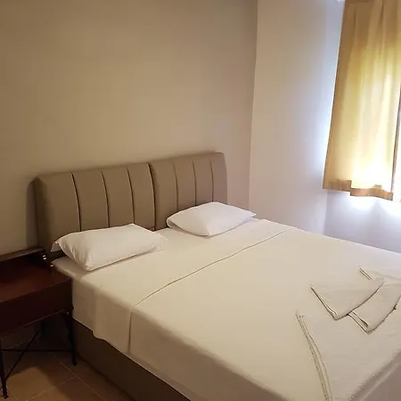 Selenya Apartahotel 3*